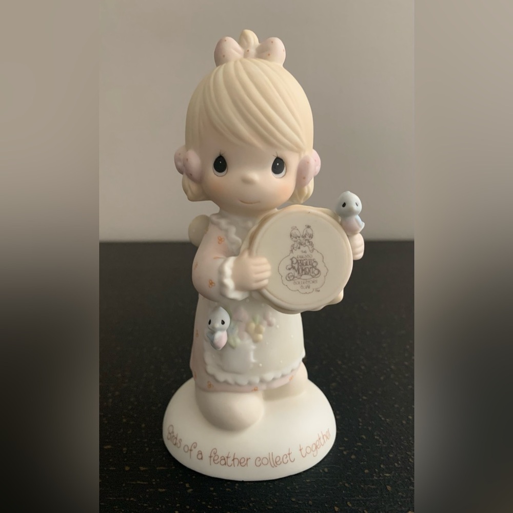 Vintage Precious Moments 1986 Birds OF A Feather Collect Together 
E-0006